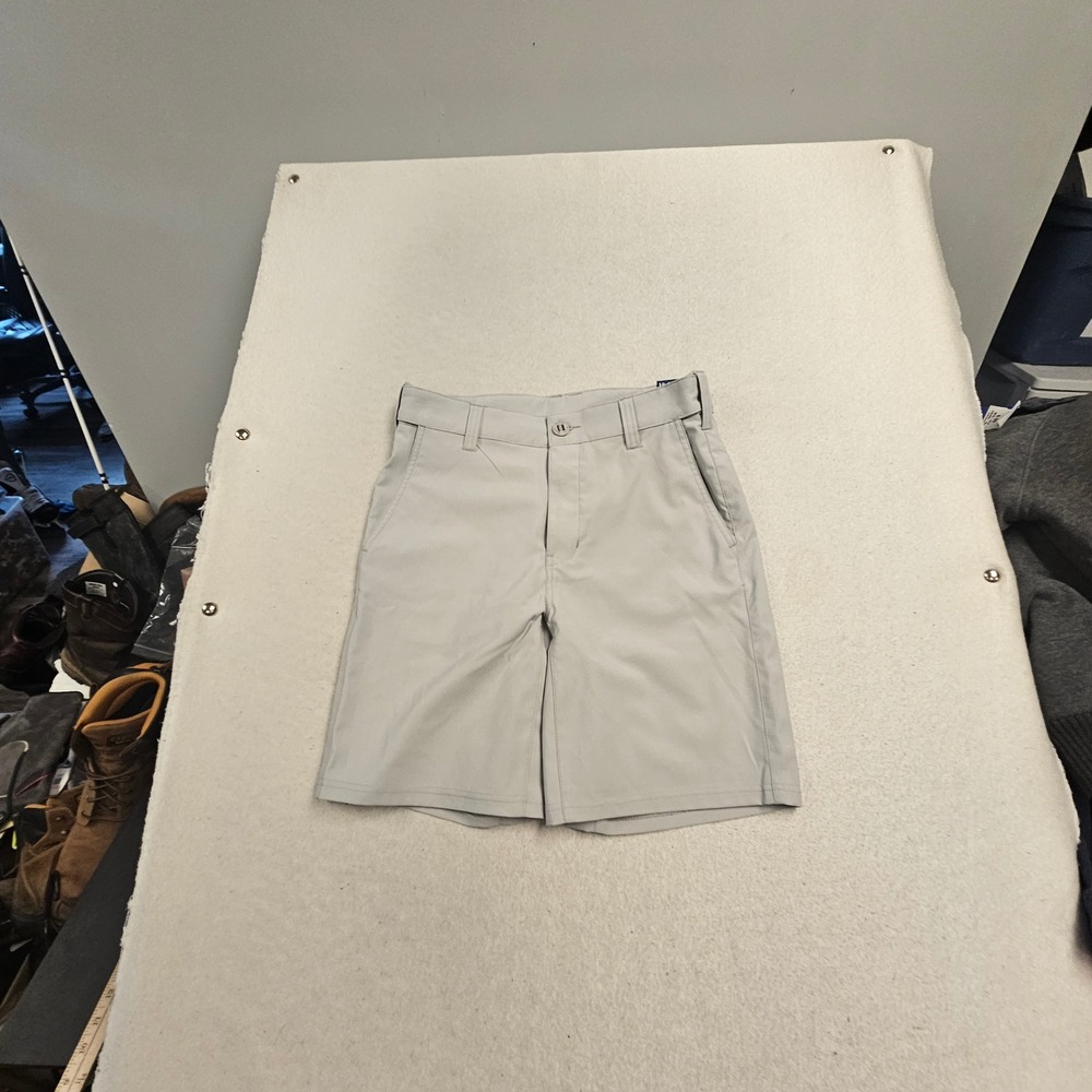 Huk Next Level Fishing Shorts Men Small Gray 8.5 Inseam Stretch Performance